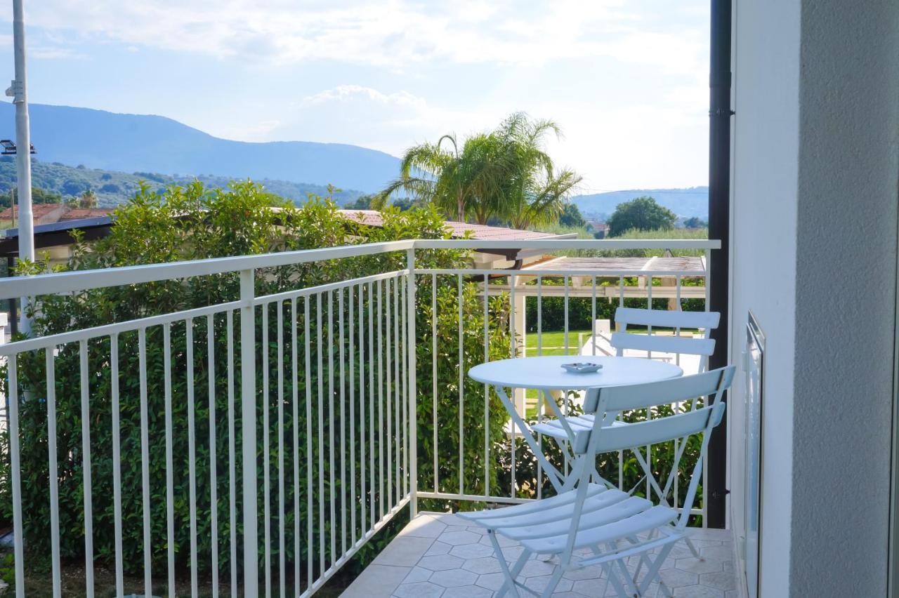 Biancolivo Country House Altavilla Silentina Exterior photo